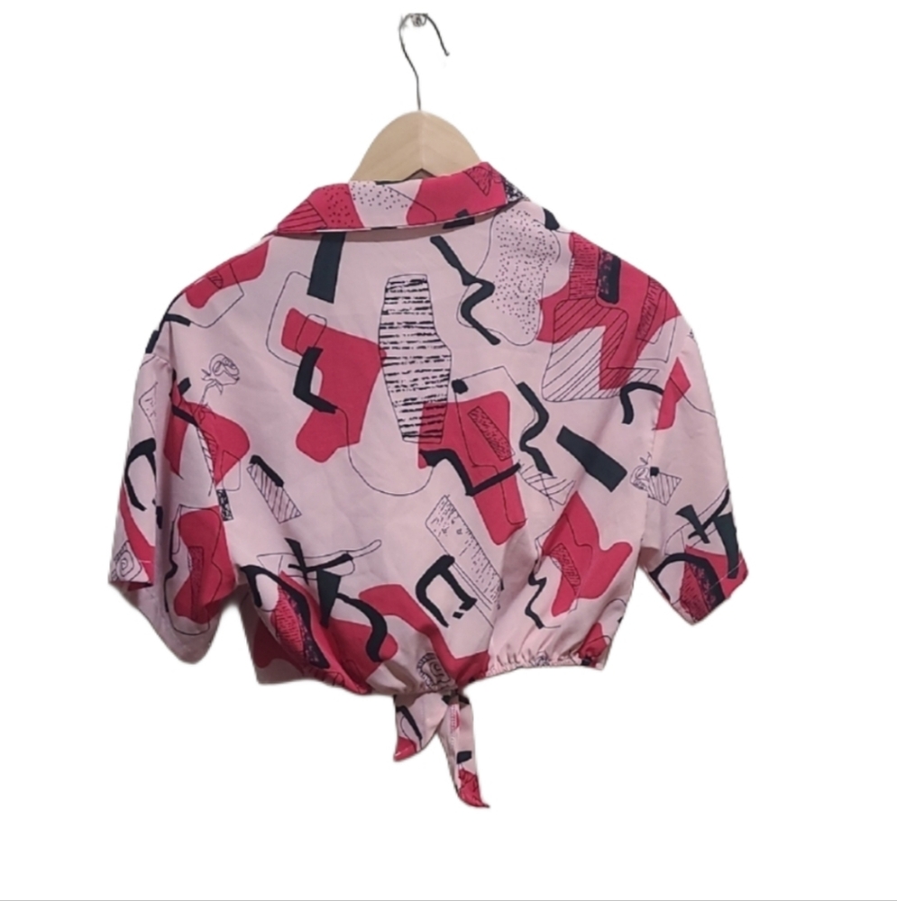 Pink Collared Crop Top - Picture 2 of 2